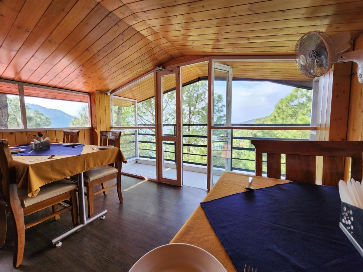 Hotel Bliss Kasauli Esterno foto