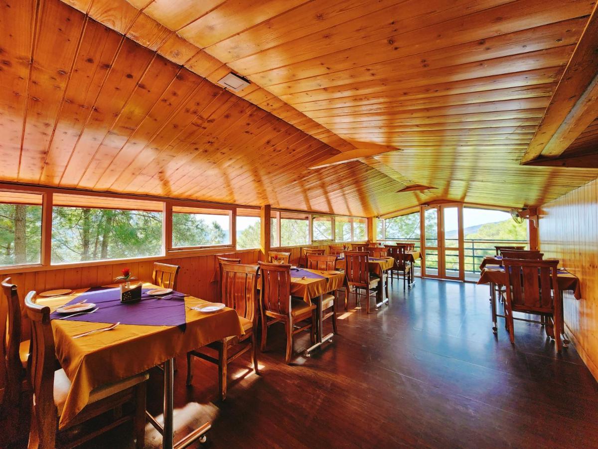 Hotel Bliss Kasauli Esterno foto