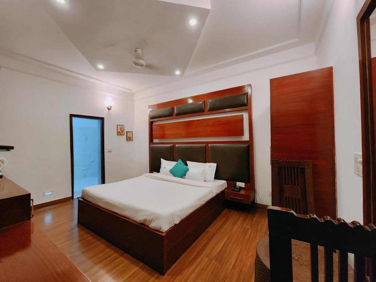 Hotel Bliss Kasauli Esterno foto