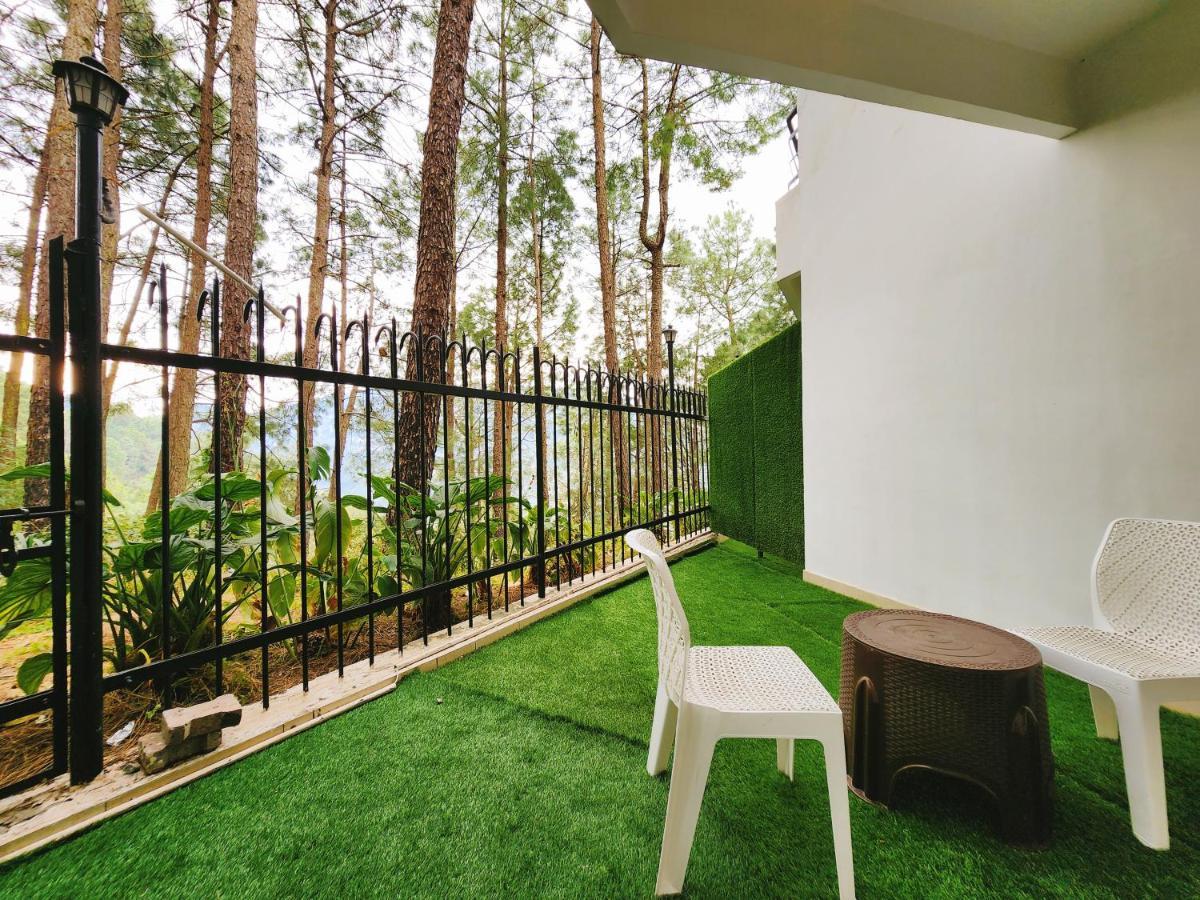 Hotel Bliss Kasauli Esterno foto